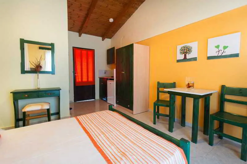 Room, Two Brothers Studios & Apts, Zante