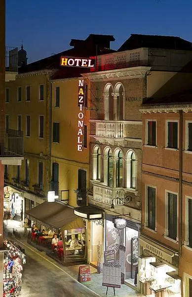 General view, Nazionale, Venice