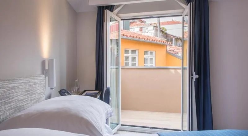 Room, The Editory House Ribeira Hotel, Porto