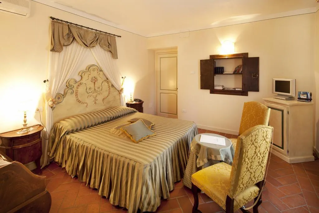 DOUBLE STANDARD Room, Resort & Spa San Crispino, Perugia