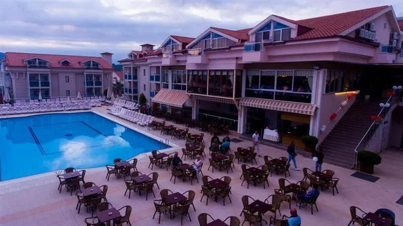 Pool, Aes Club, Dalaman