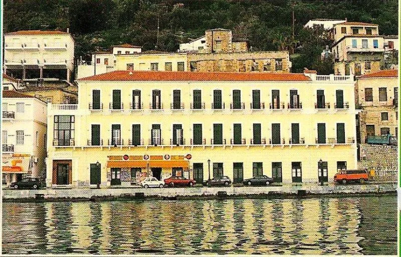 General view, Aktaion, Athens