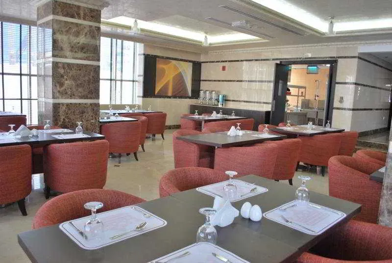 Restaurant, London Crown Hotel, Dubai