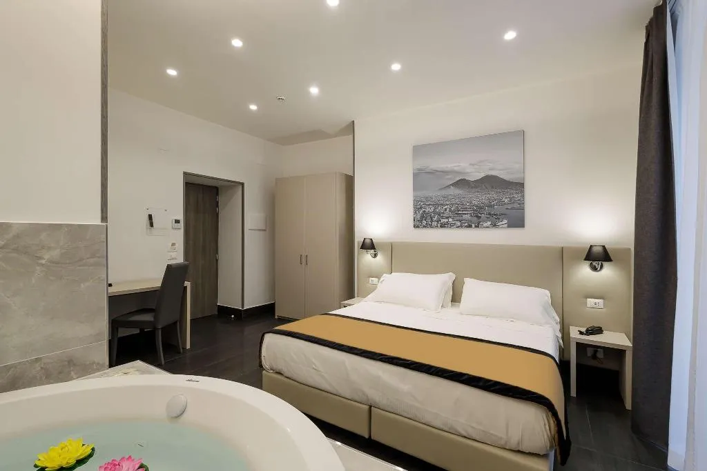 DOUBLE NON SMOKING Room, Best Western Hotel dei Mille, Naples
