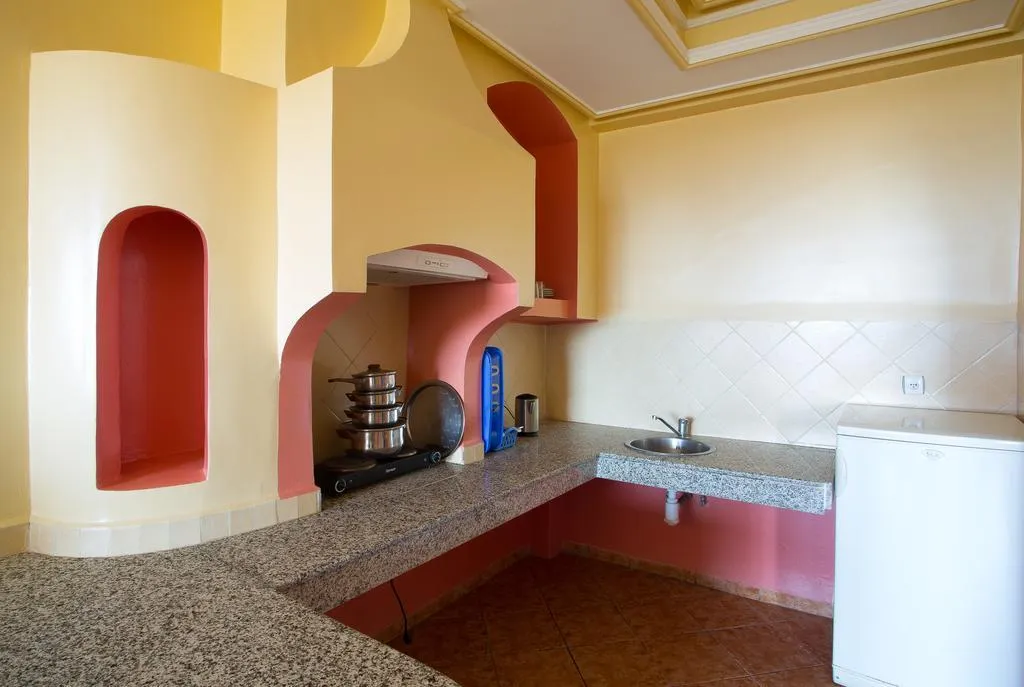 APARTMENT CAPACITY 6 Room, Residence Rihab, Agadir