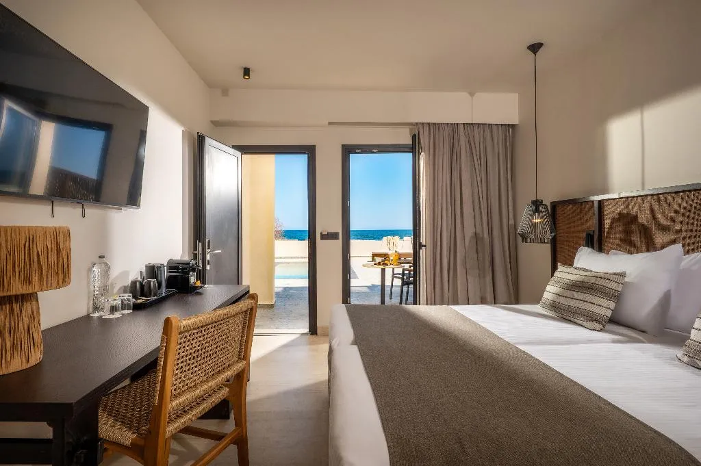 Room, Oya Beach Resort, Crete