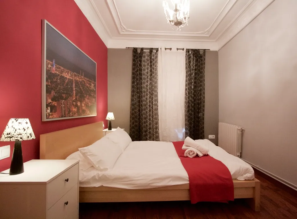 APARTMENT TWO BEDROOMS TWO BATHROOMS Room, Charm Apartments BCN, Barcelona