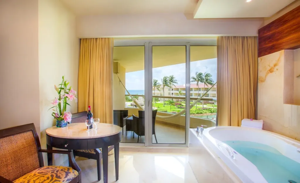 DOUBLE DELUXE OCEAN VIEW SUPERIOR Room, Moon Palace Cancún All Inclusive, Cancun Area