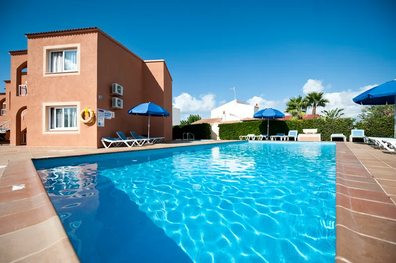 Pool, Maribel, Menorca