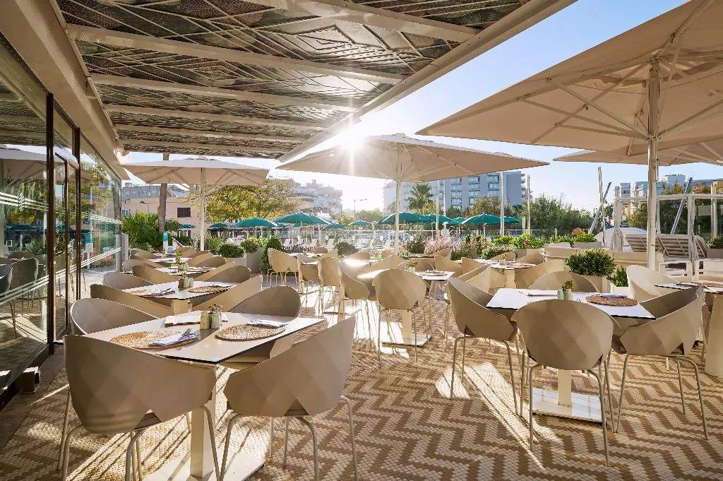Bar, AluaSoul Palma - Adults Only, Majorca