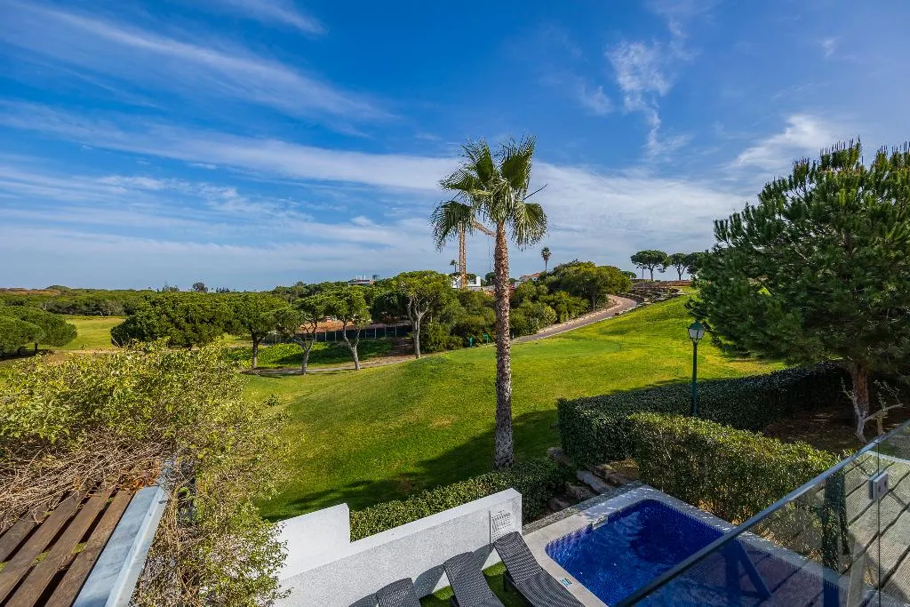 TOWNHOME CAPACITY 7 TWO BEDROOMS Room, Vale Do Lobo Resort, Algarve