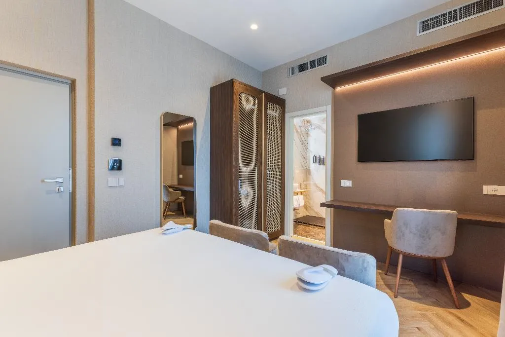 DOUBLE STANDARD Room, Hotel Raffaello, Sure Hotel Collection by Best Wes, Rome