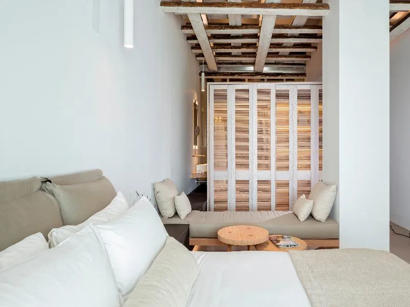 SUITE STANDARD Room, Bill & Coo Suites and Lounge, Mykonos