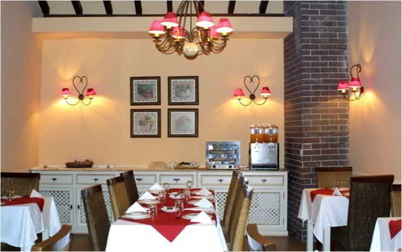 Restaurant, Residencial Mariazinha, Madeira