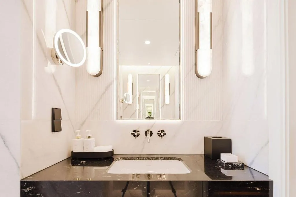 Room, Lisbon Chiado Hotel & Spa, Lisbon
