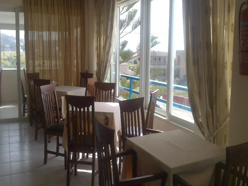 Bar, Athinoula, Kos