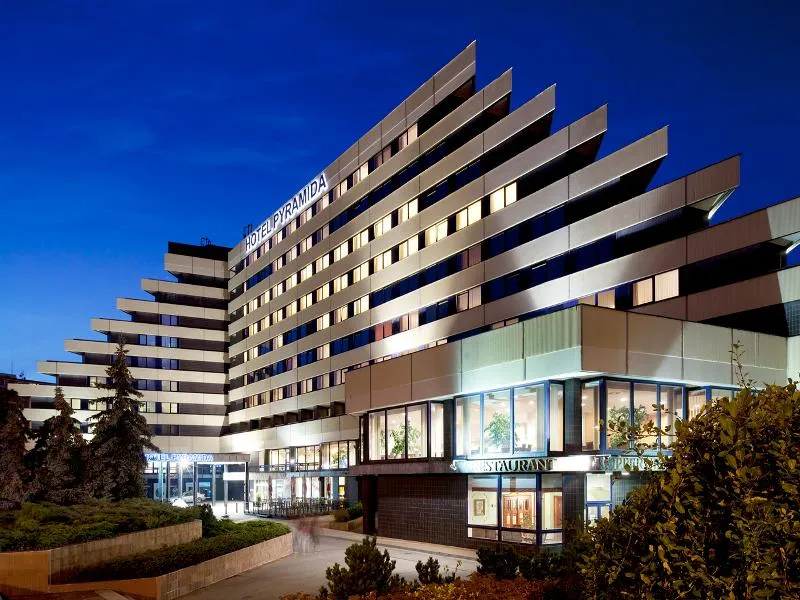 General view, Orea Hotel Pyramida, Prague