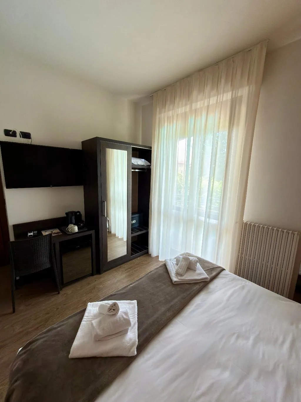 DOUBLE CLASSIC Room, Hotel Gardenia Sirmione, Milan