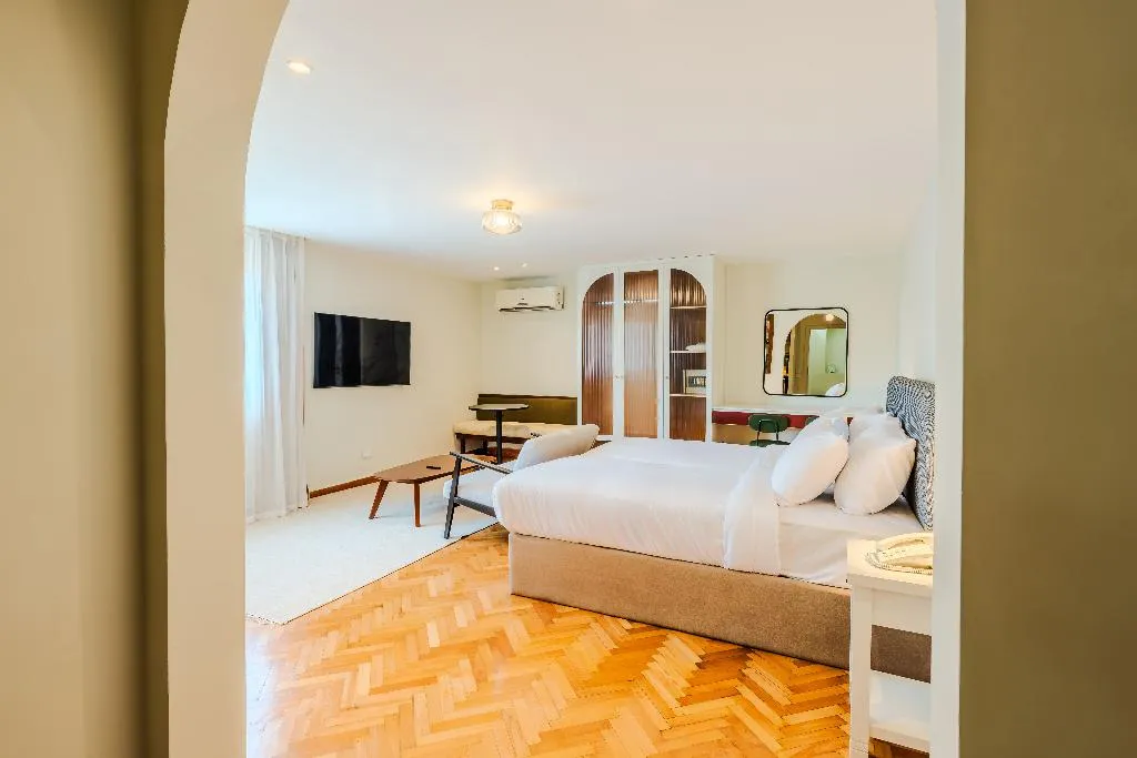 SUITE CITY VIEW Room, Longchamps, Cairo