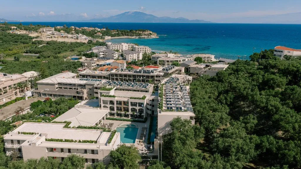 General view, Planos Deluxe, Zante