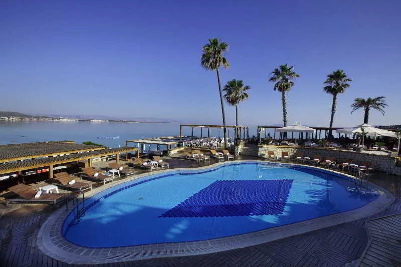 Pool, Ceshme Plus, Izmir