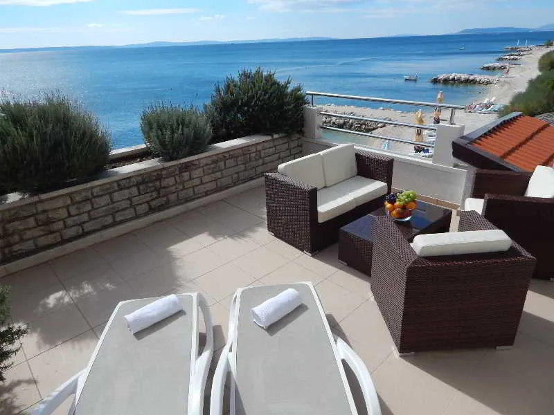 Room, Sunce, Split