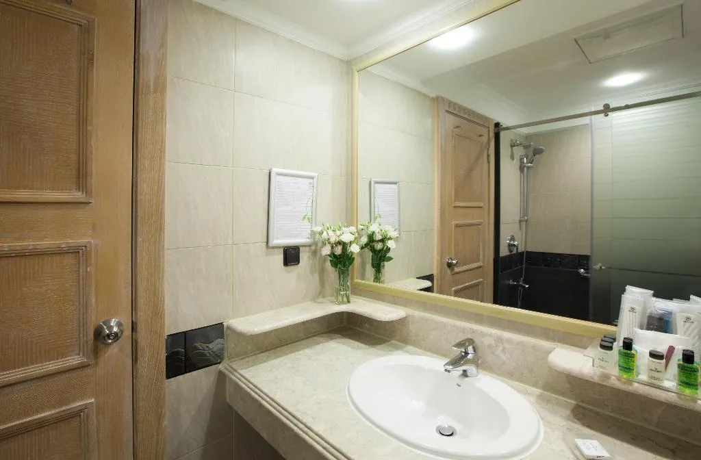 FAMILY ROOM LAND VIEW Room, Sheraton Cesme Resort Hotel & SPA, Izmir
