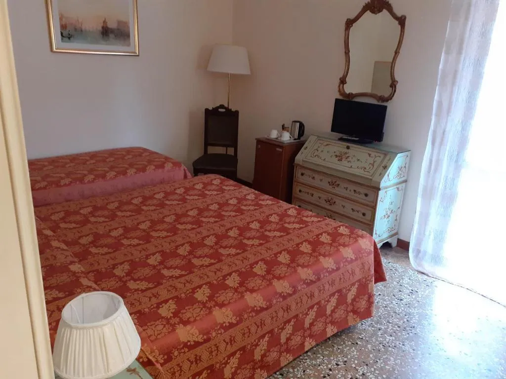 TRIPLE STANDARD Room, Venice Lion Residence - Vespucci, Venice