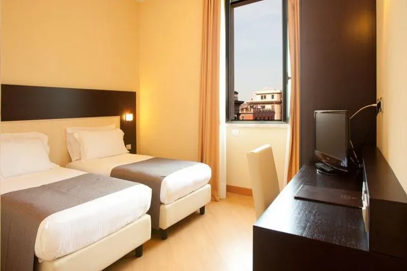 Double or Twin STANDARD Room, Naples, Naples