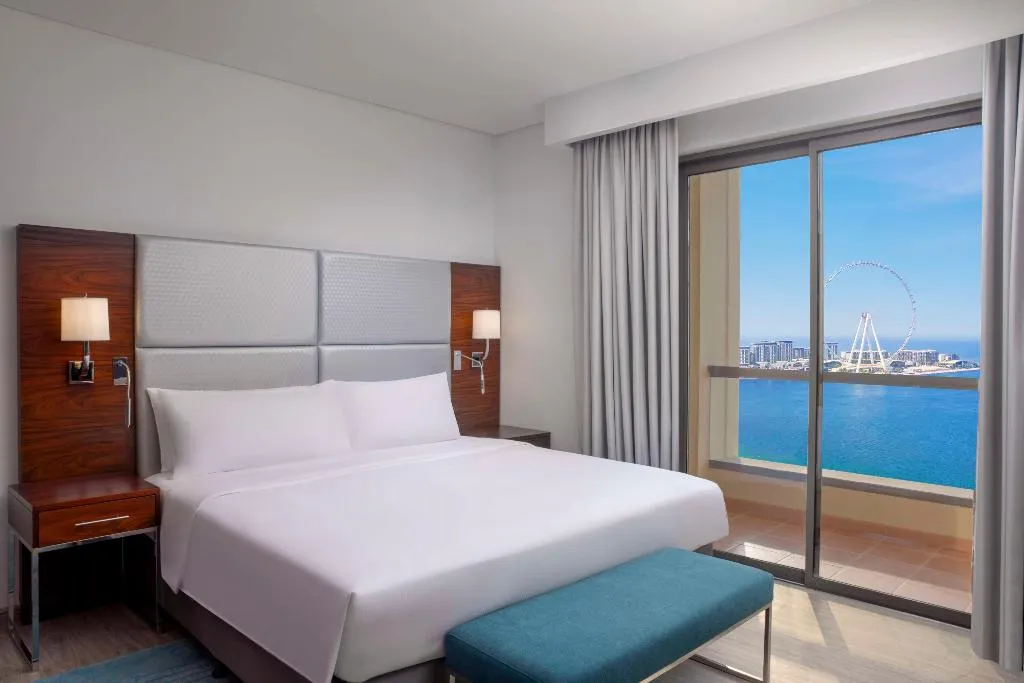 FAMILY ROOM FOUR BEDROOMS Room, Hilton Dubai The Walk, Dubai
