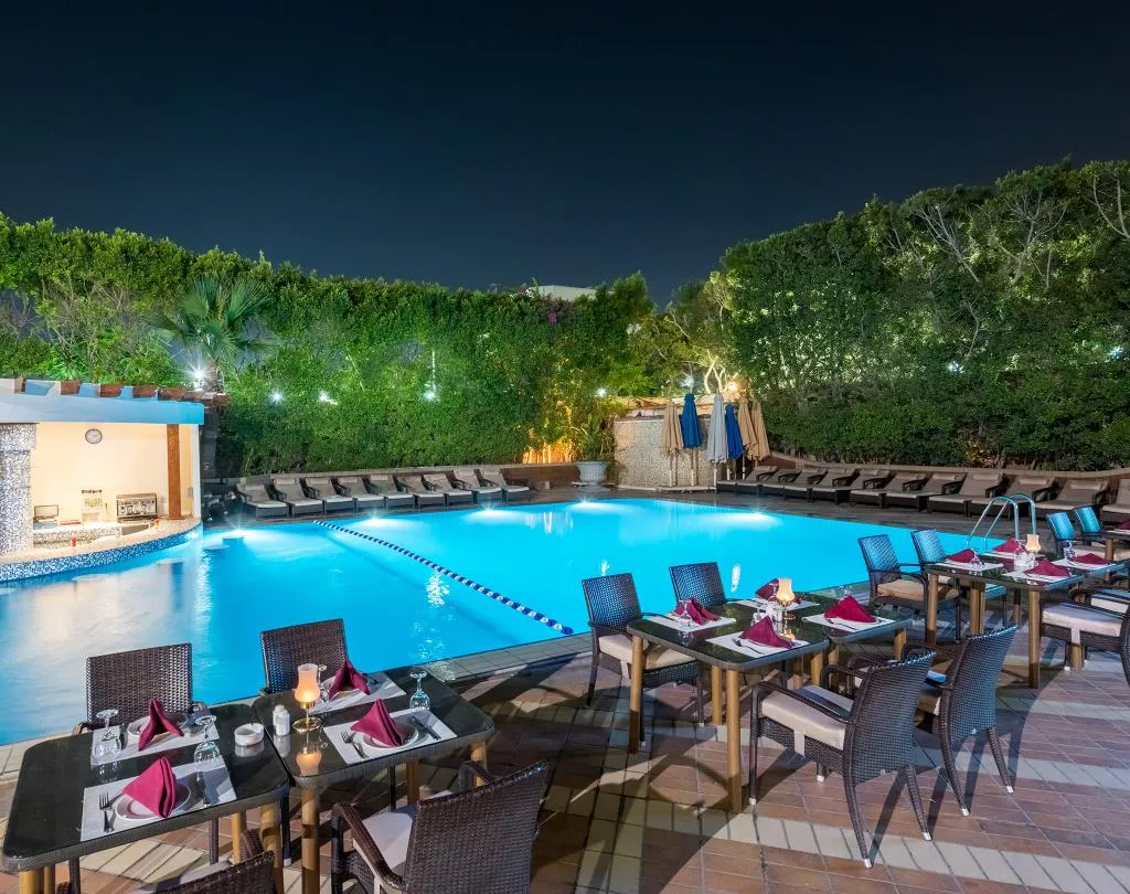 Terrace, Sonesta Hotel Tower & Casino Cairo, Cairo