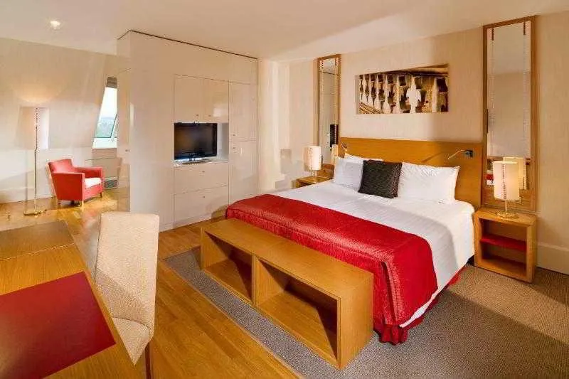 SUITE RIVER VIEW Room, Mamaison Hotel Riverside Prague, Prague