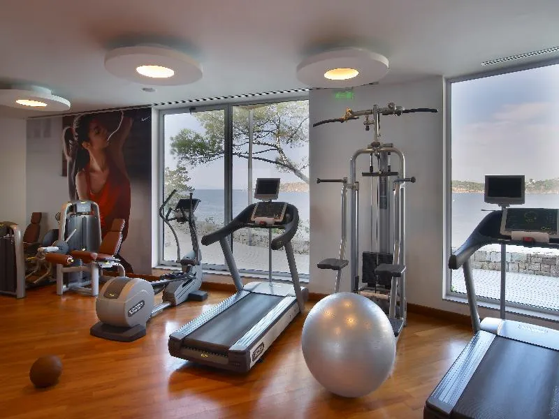 Sports and Entertainment, Four Seasons Astir Palace Hotel Athens, Athens