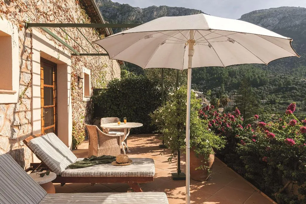 JUNIOR SUITE EXECUTIVE Room, La Residencia, A Belmond Hotel, Mallorca, Majorca