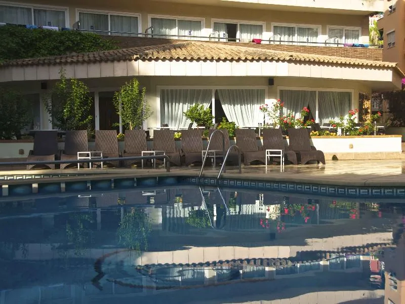 Pool, Roulette Ipanema Park – Ipanema Beach, Majorca