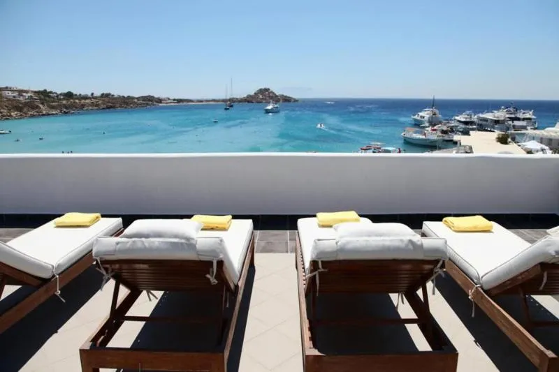 SUITE HONEYMOON Room, Petinos Beach, Mykonos