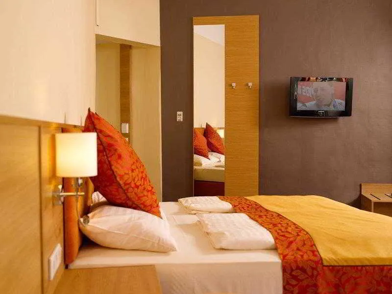 General view, Hotel Drei Raben, Graz
