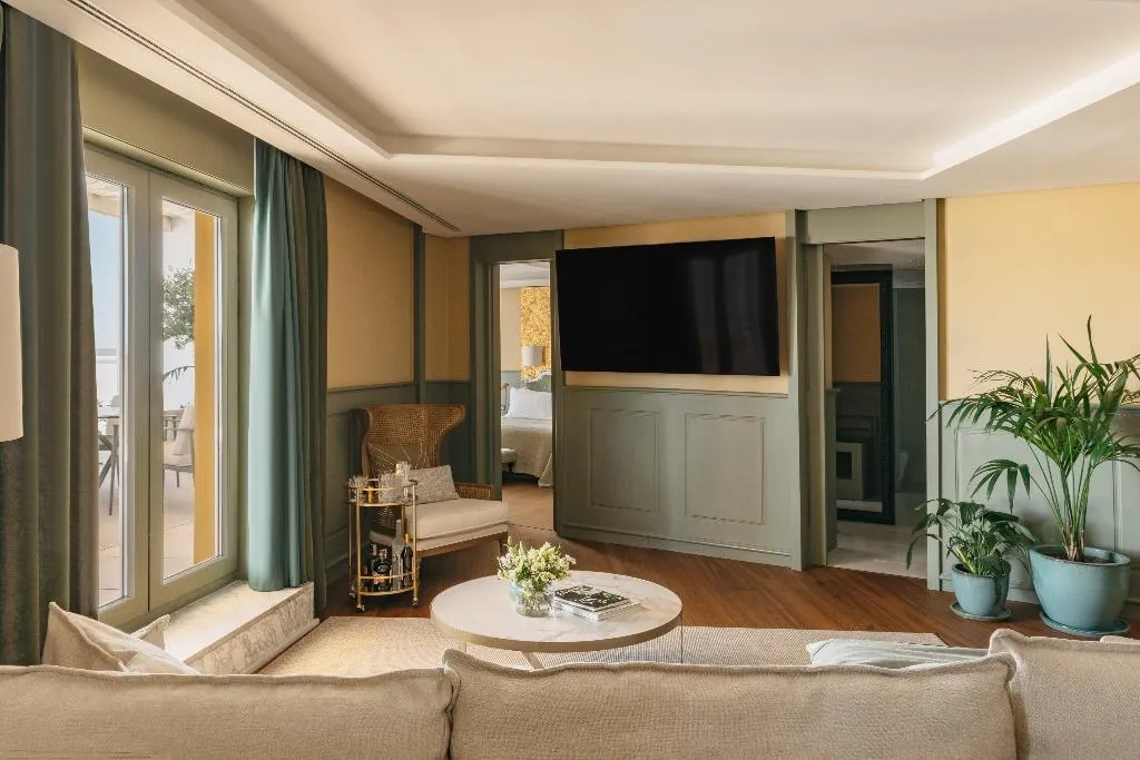 Room, Hotel Colón Gran Meliá, Seville