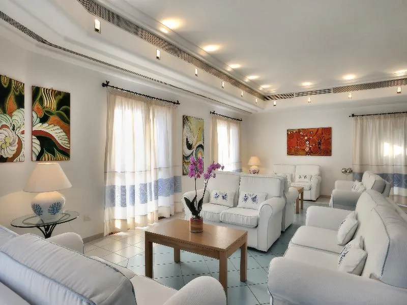 Lobby, Cala della Torre, Olbia