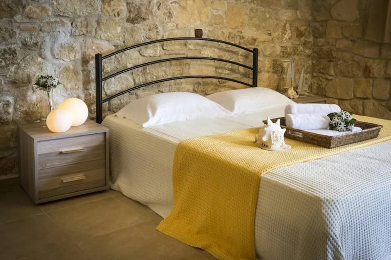 BUNGALOW ONE BEDROOM ONE BATHROOM Room, Stigmes Villas and Suites, Thessaloniki