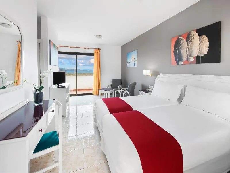 STUDIO CAPACITY 1 Room, Elba Lucia Sport & Suite Hotel, Fuerteventura