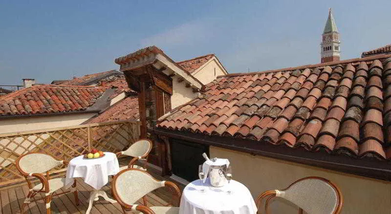 General view, Antica Locanda Al Gambero, Venice