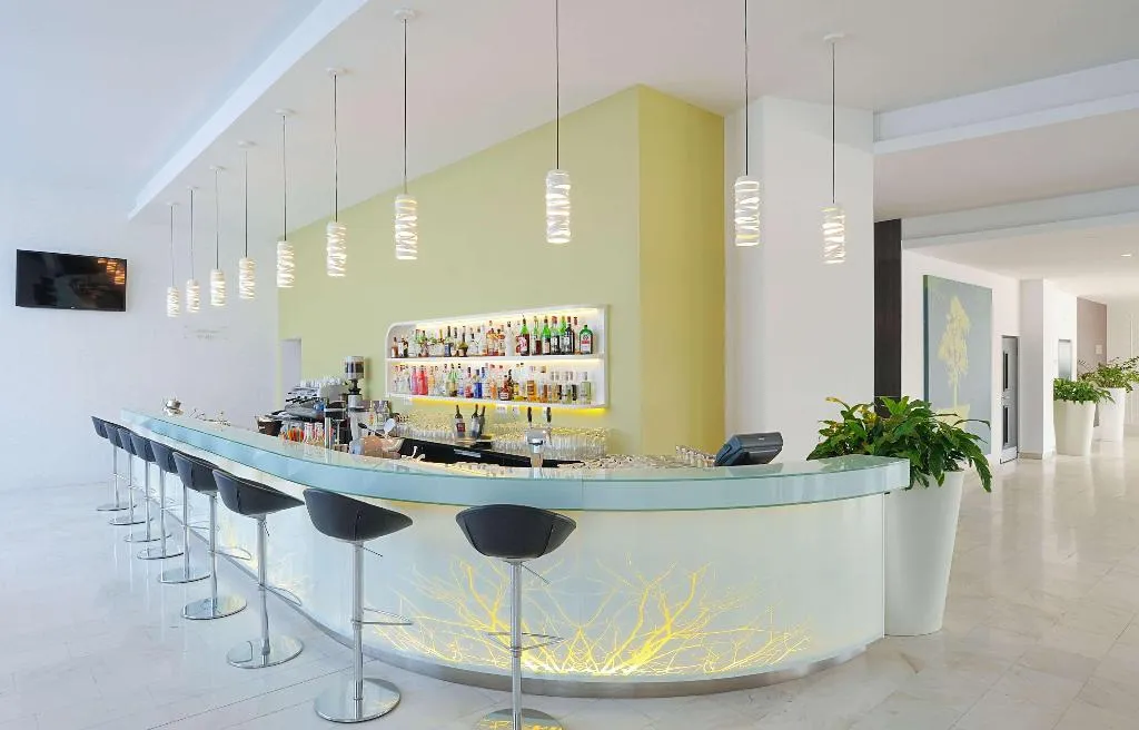 Bar, Hotel Park Plaza Histria, Istria