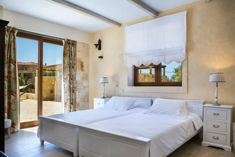 VILLA TWO BEDROOMS WITH PRIVATE POOL Room, Villa Ydria, Kefallinia