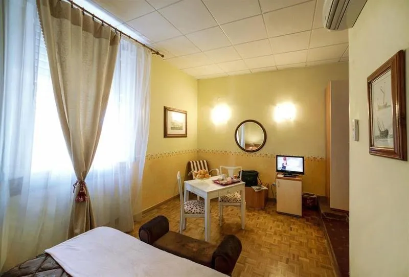 General view, B&B Residenza Manzoni, Florence