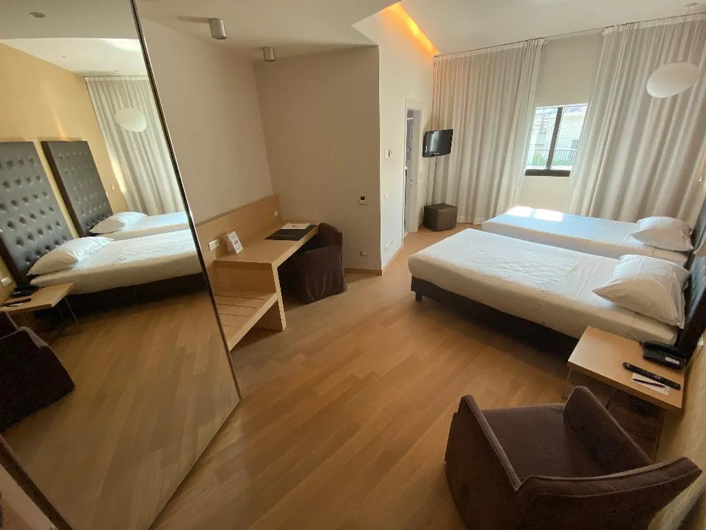 DOUBLE SUPERIOR Room, Devero Hotel & Spa, BW Signature Collection, Milan
