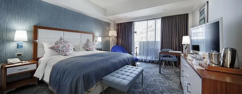 DOUBLE GUEST ROOM CITY VIEW Room, DoubleTree by Hilton Kusadasi, Izmir