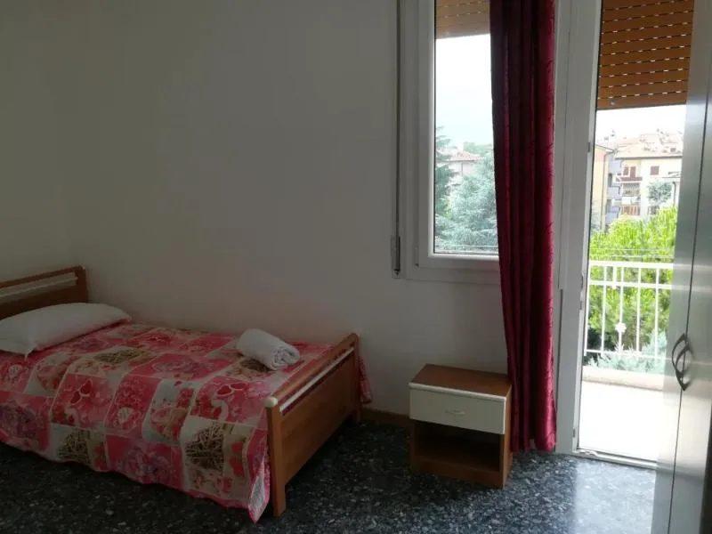 SINGLE WITH SHARED BATHROOM Room, Venice Garden House, Venice