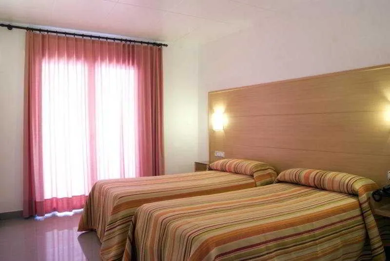 Room, Les Illes, Costa Brava