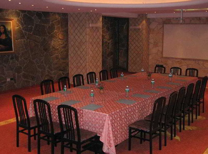 Conferences, D'Orange D'Alcantara, Palermo